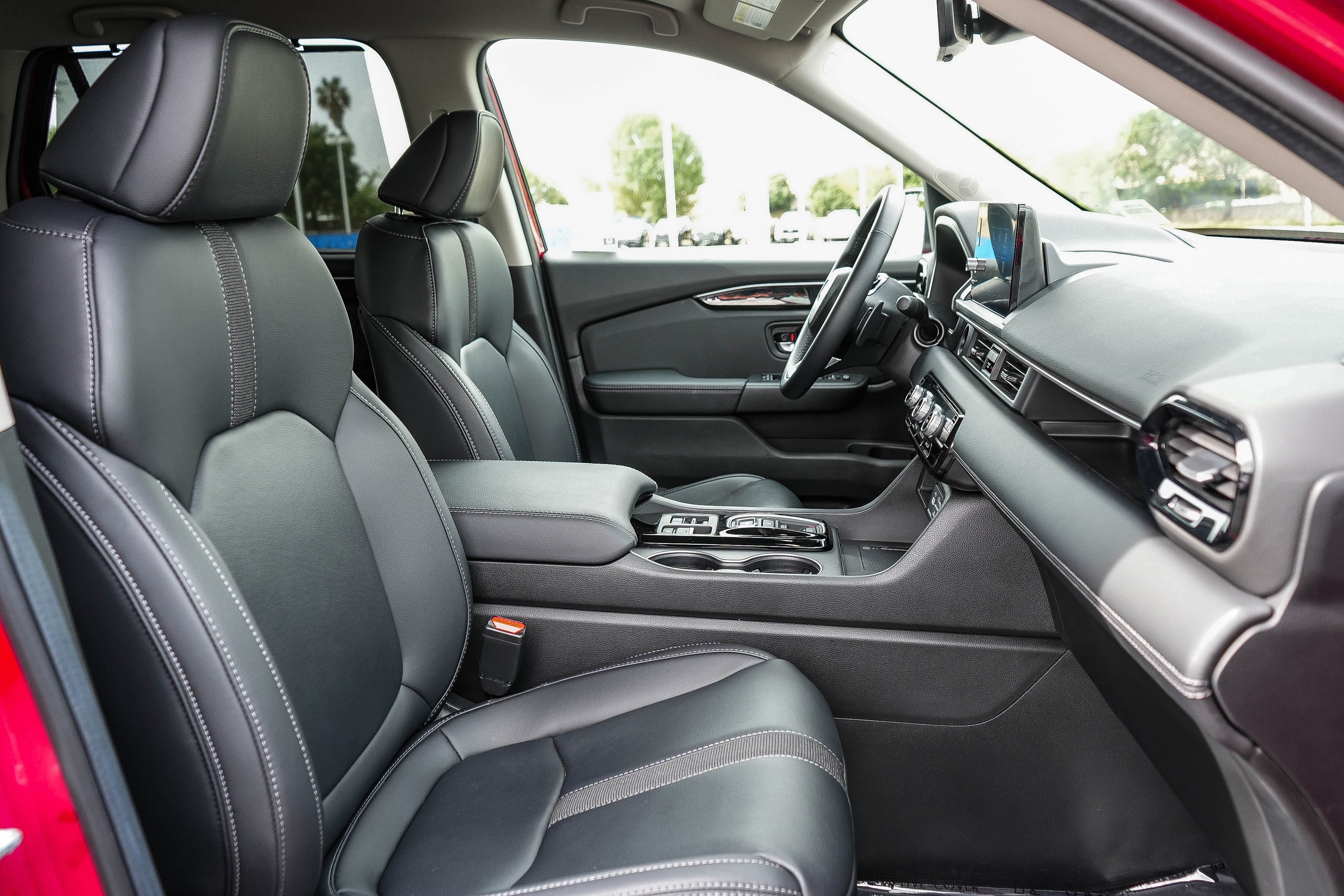 Certified 2025 Honda Pilot EX-L image 17