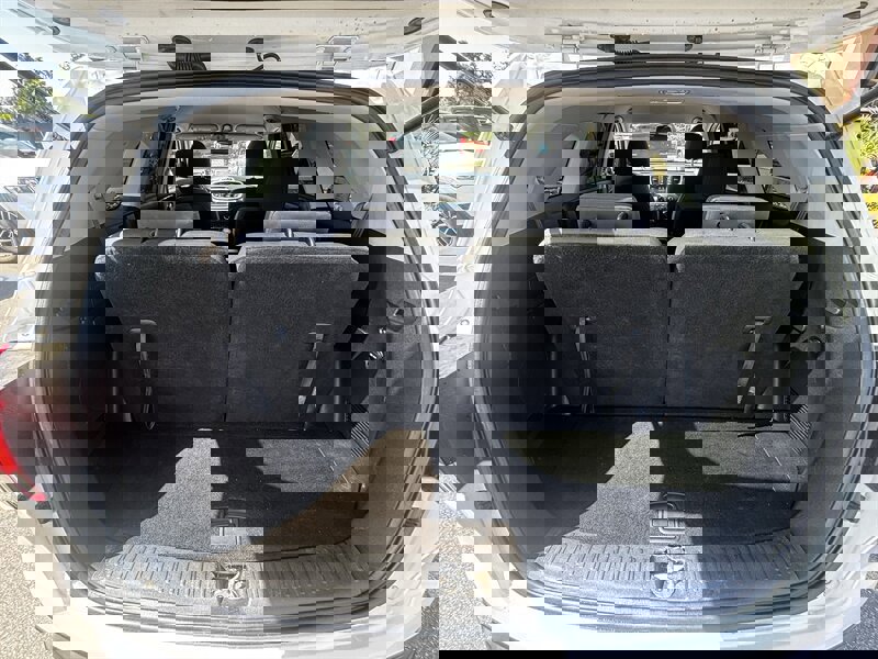 Used 2018 Kia Sorento LX w/ LX V6 Convenience Package image 32