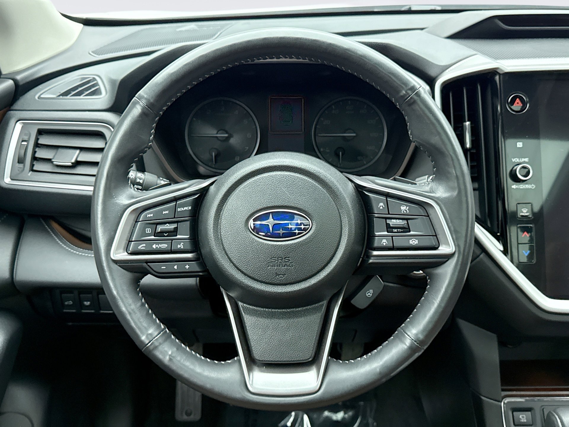 Used 2023 Subaru Ascent Touring image 12