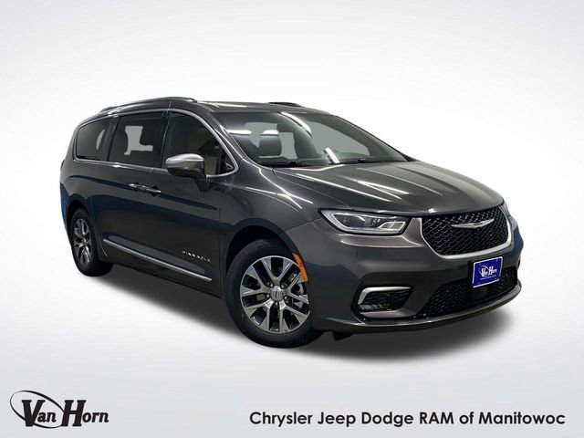 Used 2022 Chrysler Pacifica Pinnacle