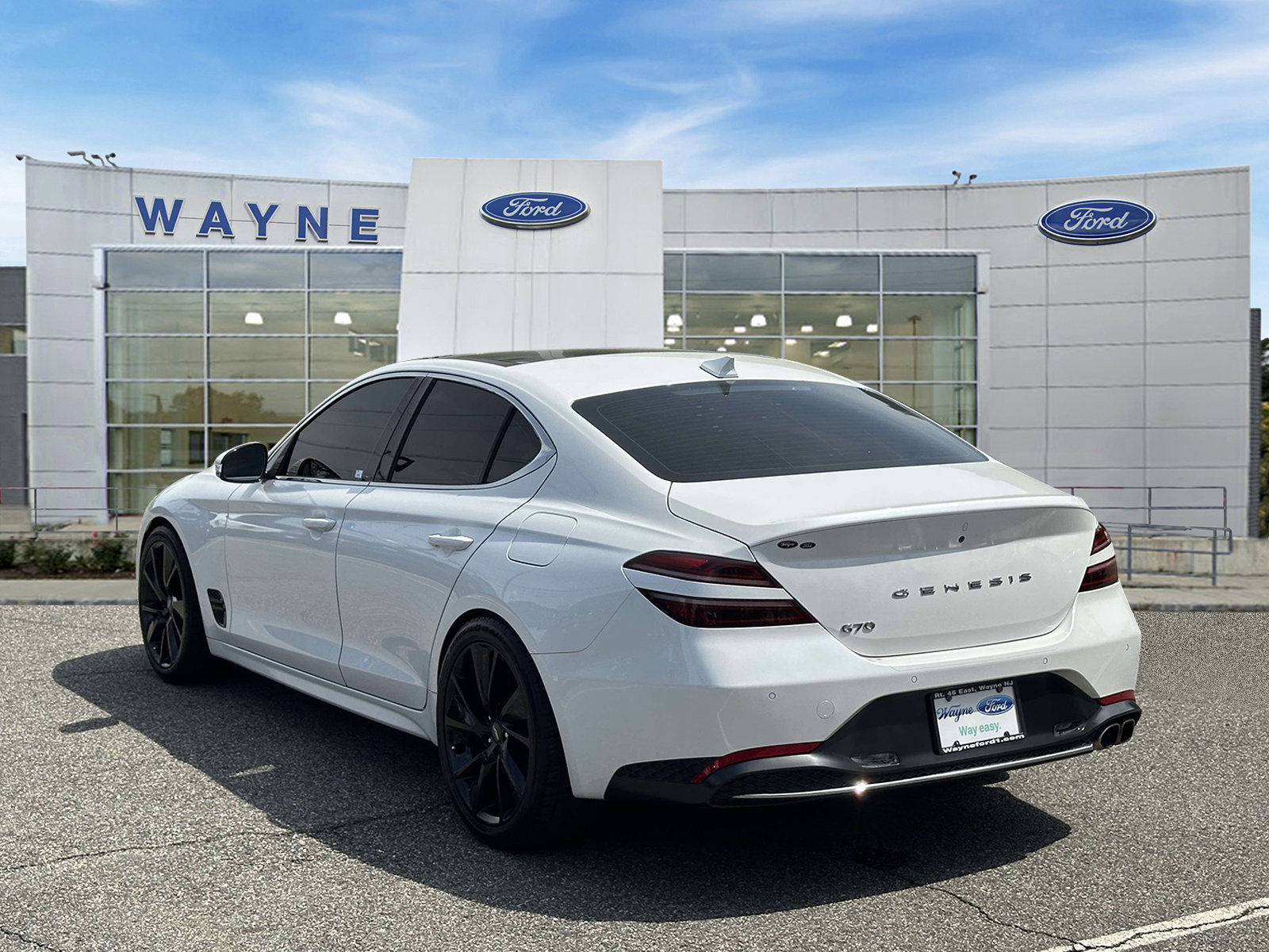 Used 2022 Genesis G70 2.0T w/ Prestige Package image 4