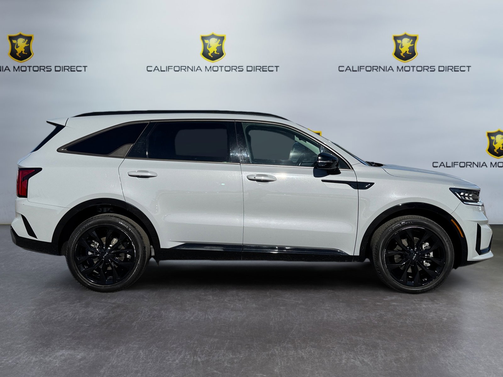 Used 2023 Kia Sorento SX image 6