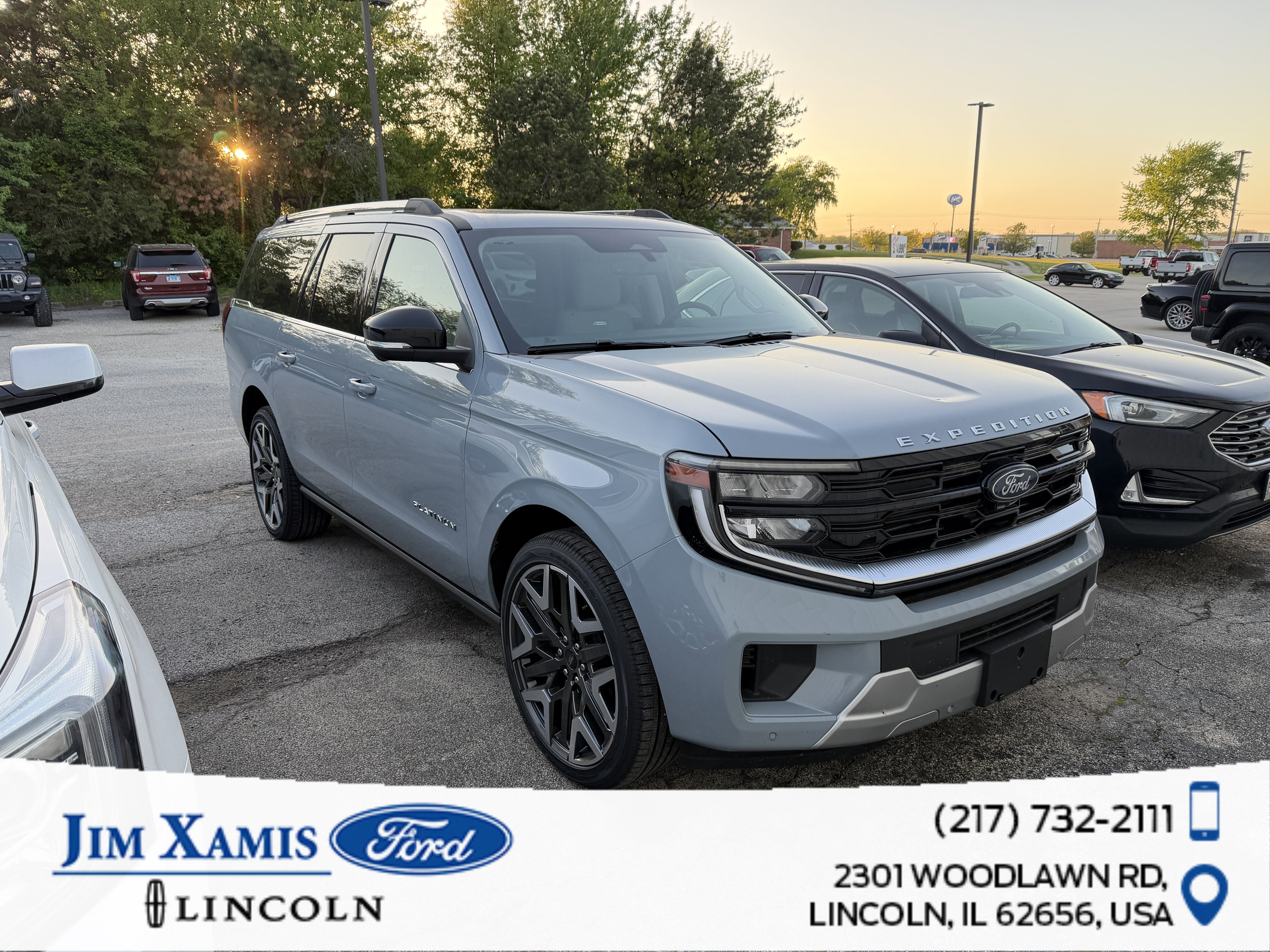 New 2026 Ford Expedition Max Platinum w/ Platinum Ultimate Package AWD/4WD image 1