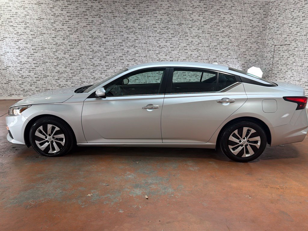 Used 2020 Nissan Altima 2.5 S FWD image 4