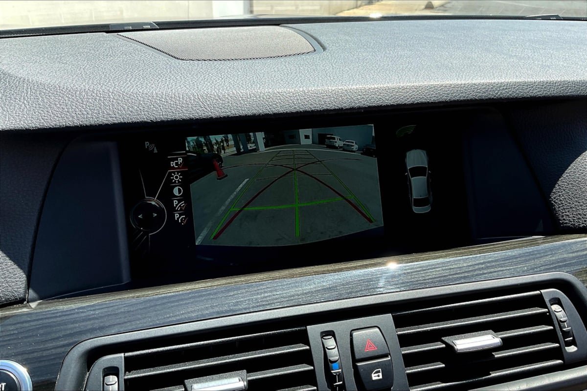 Used 2013 BMW 535i Sedan RWD image 18