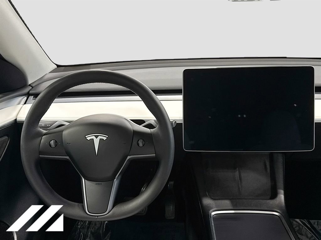 Used 2023 Tesla Model Y Long Range image 23