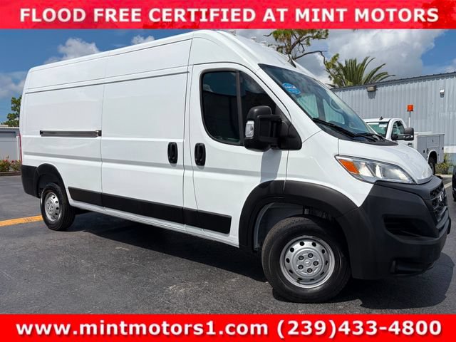 Used 2023 RAM ProMaster 2500 FWD image 3