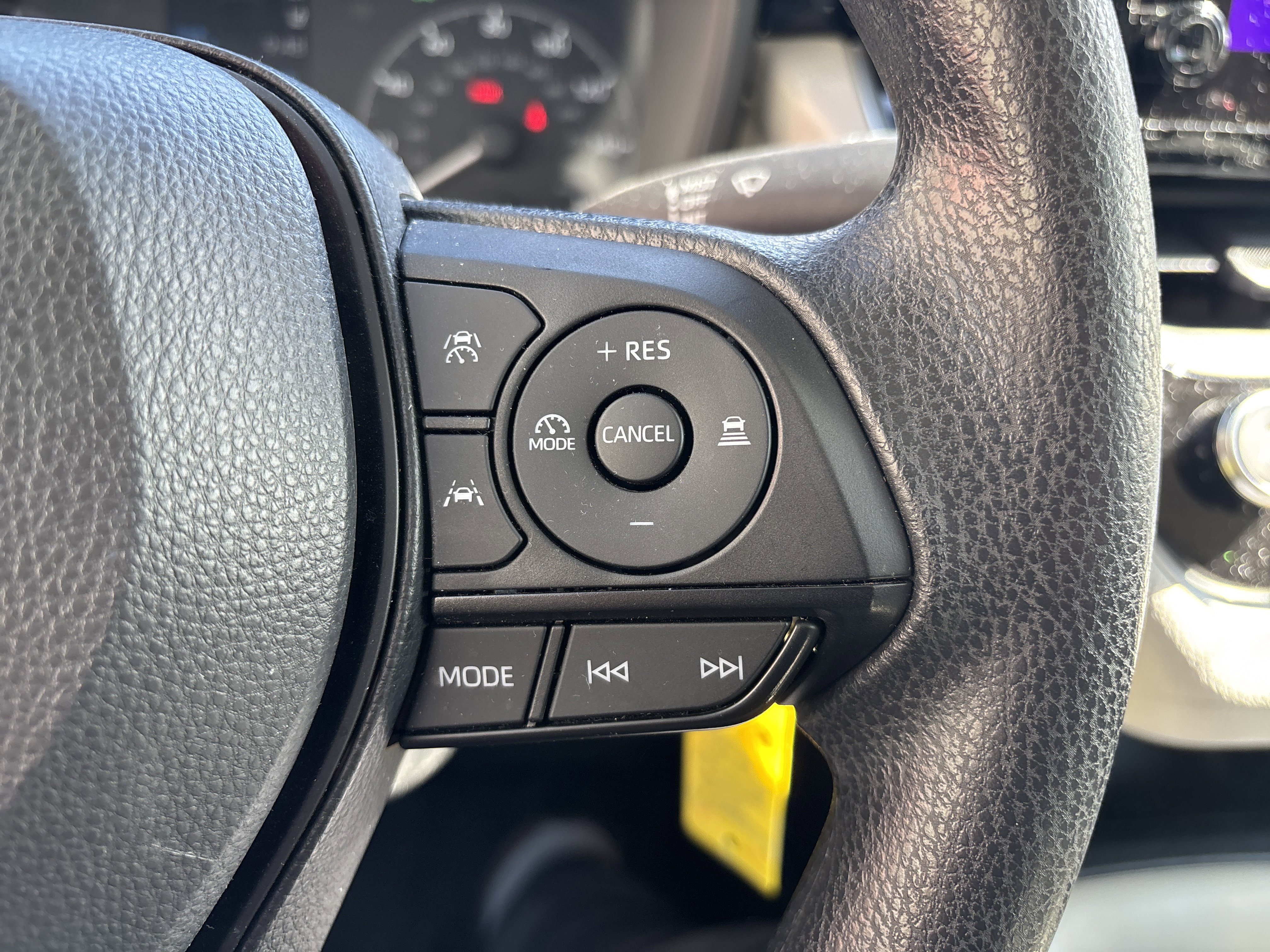 Certified 2025 Toyota Corolla LE image 20