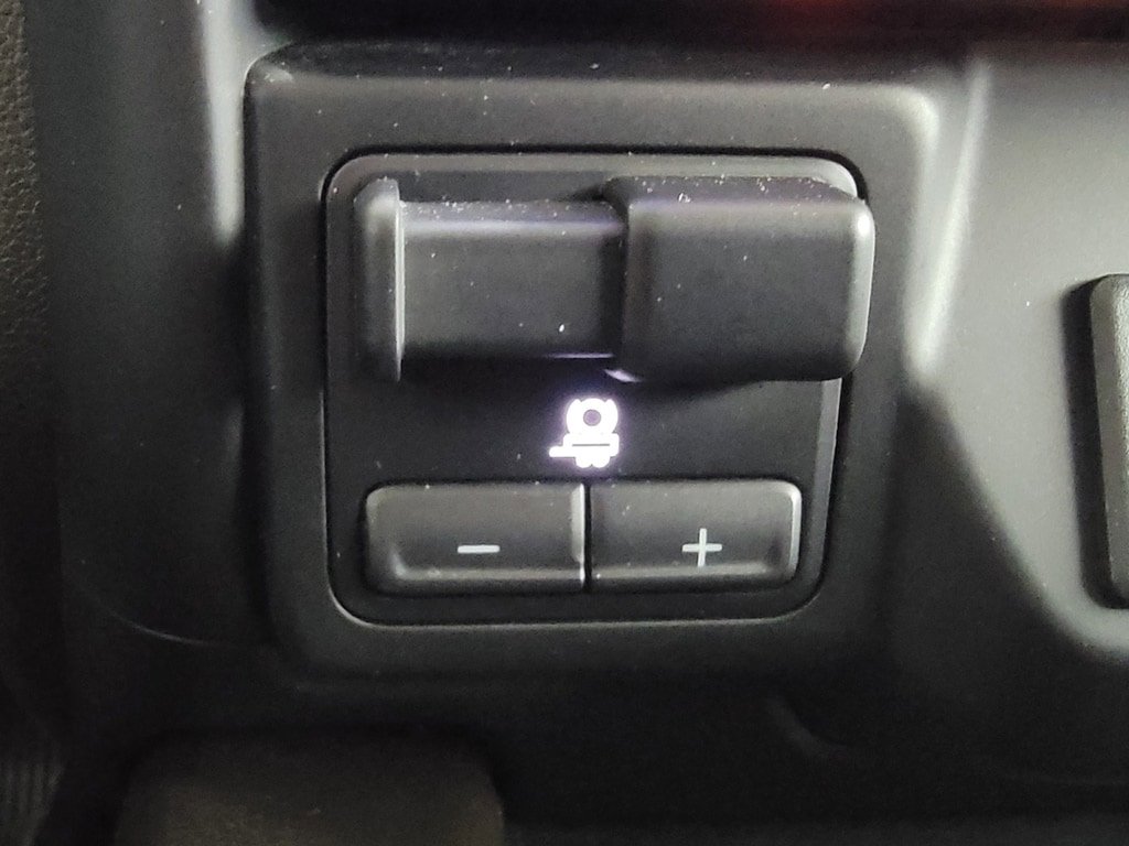 Used 2020 GMC Sierra 1500 SLT w/ SLT Premium Plus Package AWD/4WD image 31