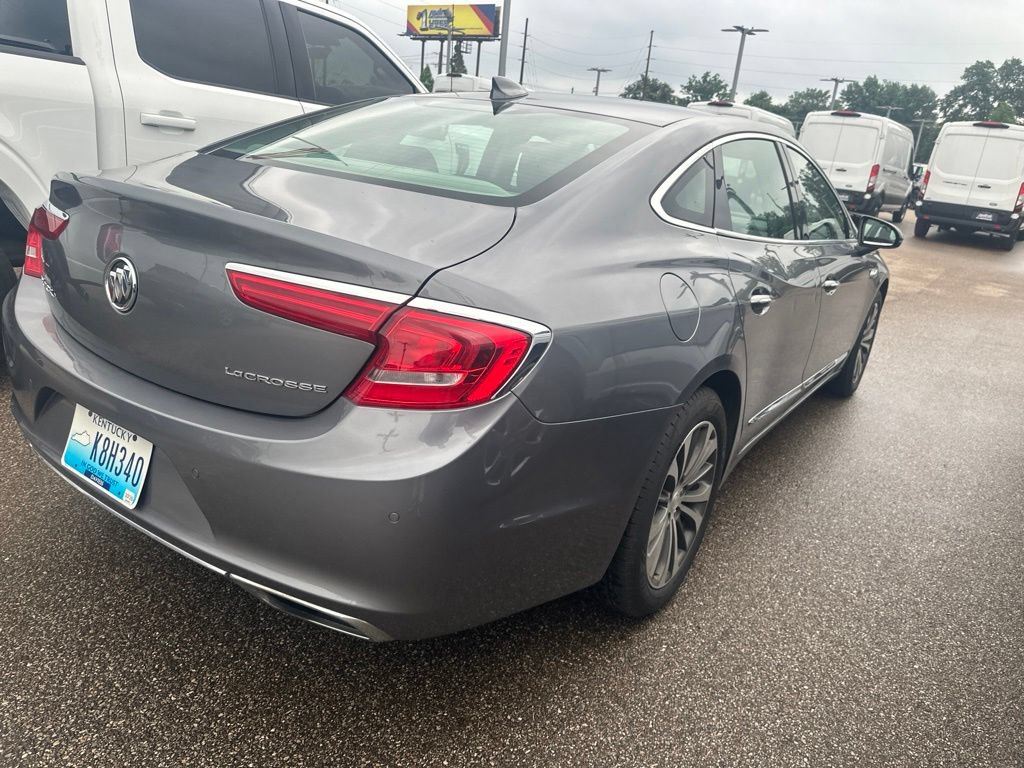 Used 2018 Buick LaCrosse Essence w/ Sun and Shade Package FWD image 10