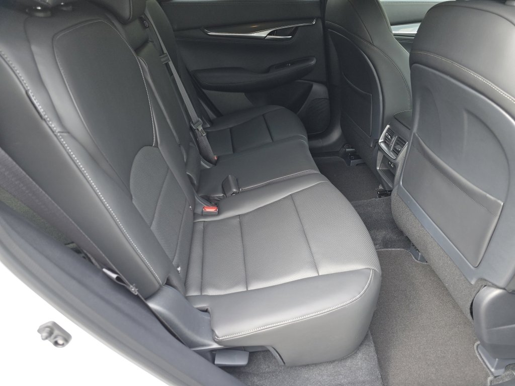 New 2025 INFINITI QX55 Luxe w/ Cargo Package image 25