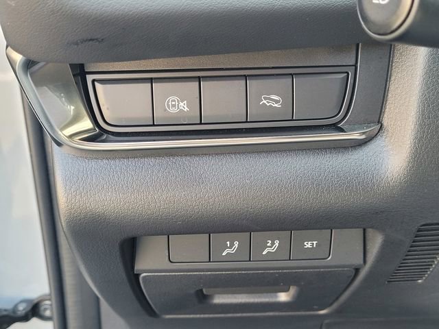 Used 2025 MAZDA CX-30 AWD 2.5 S w/ Preferred Package image 24