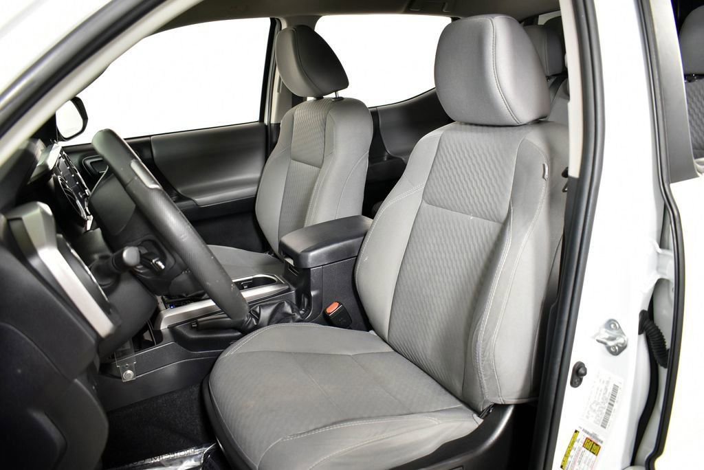 Used 2021 Toyota Tacoma SR5 image 10