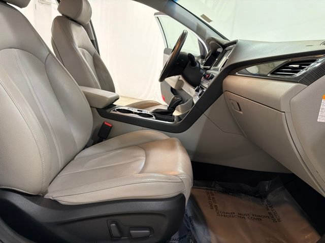 Used 2019 Hyundai Sonata Limited FWD image 23