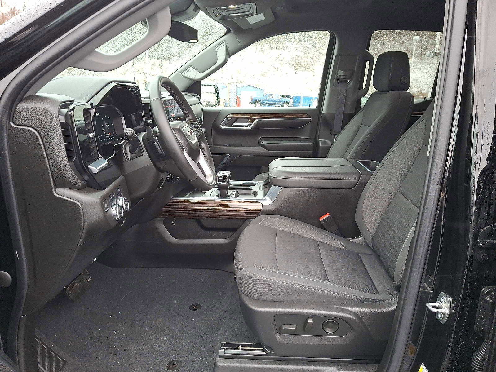 Used 2023 GMC Sierra 1500 Elevation image 13