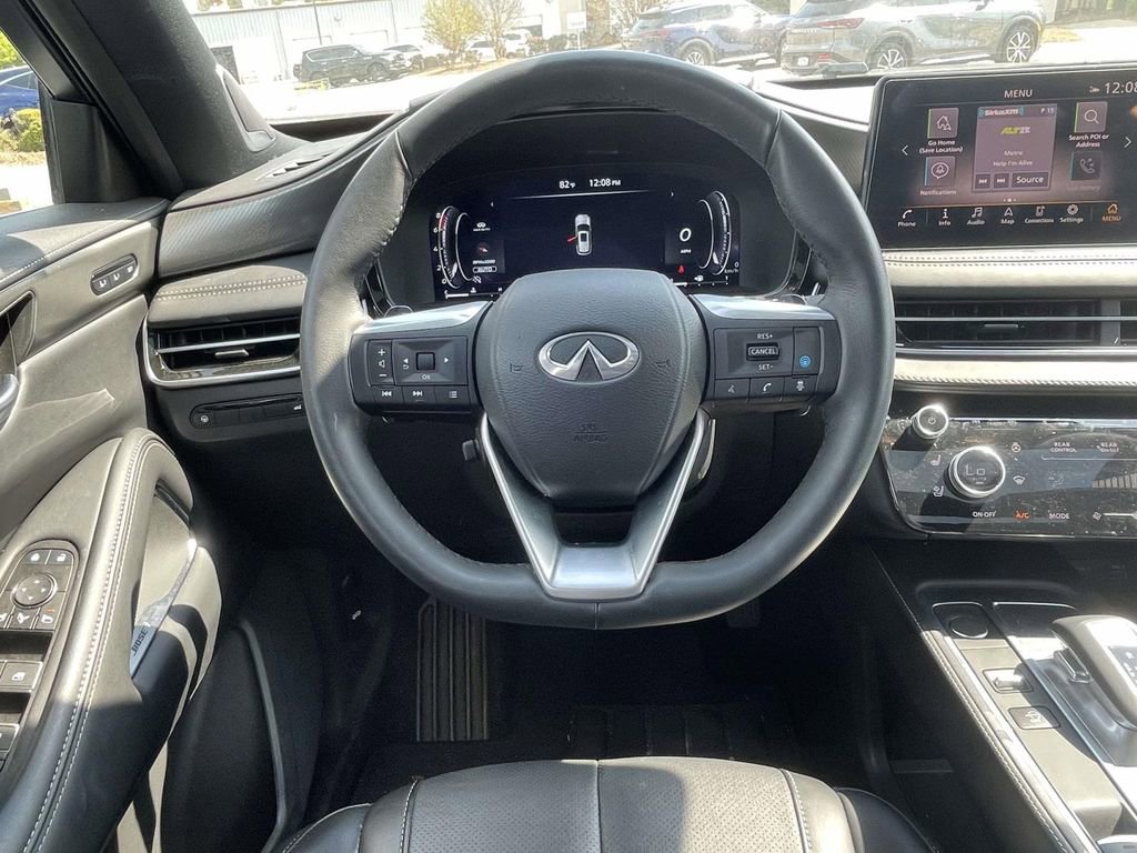 Used 2025 INFINITI QX60 Luxe w/ Black Edition image 13
