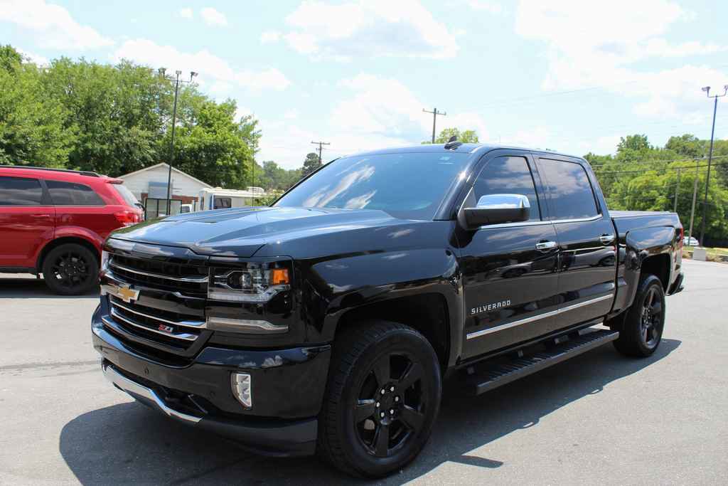 Used 2018 Chevrolet Silverado 1500 LTZ Z71 w/ LTZ Plus Package AWD/4WD image 1