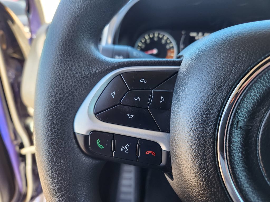 Used 2020 Jeep Renegade Sport w/ Sport Appearance Group FWD image 20