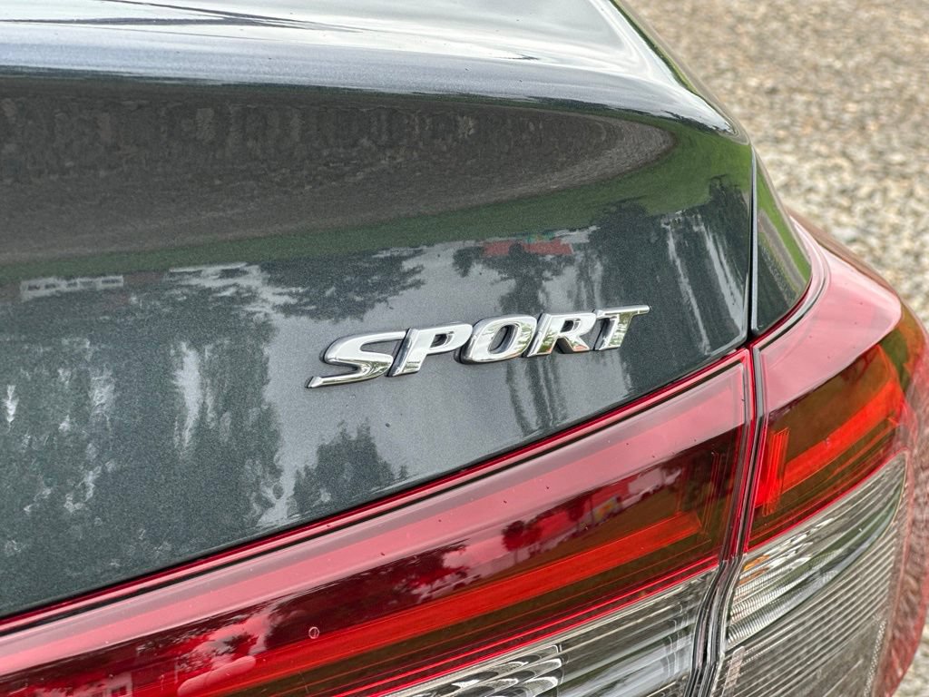 Used 2025 Honda Civic Sport image 4