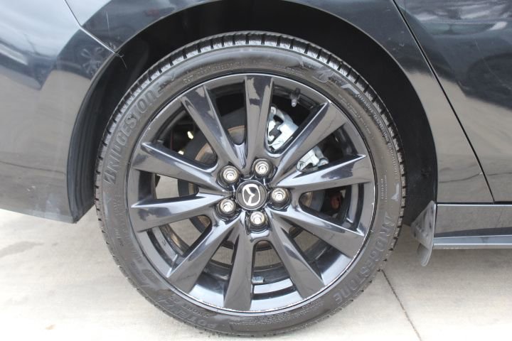 Certified 2024 MAZDA MAZDA3 s image 11