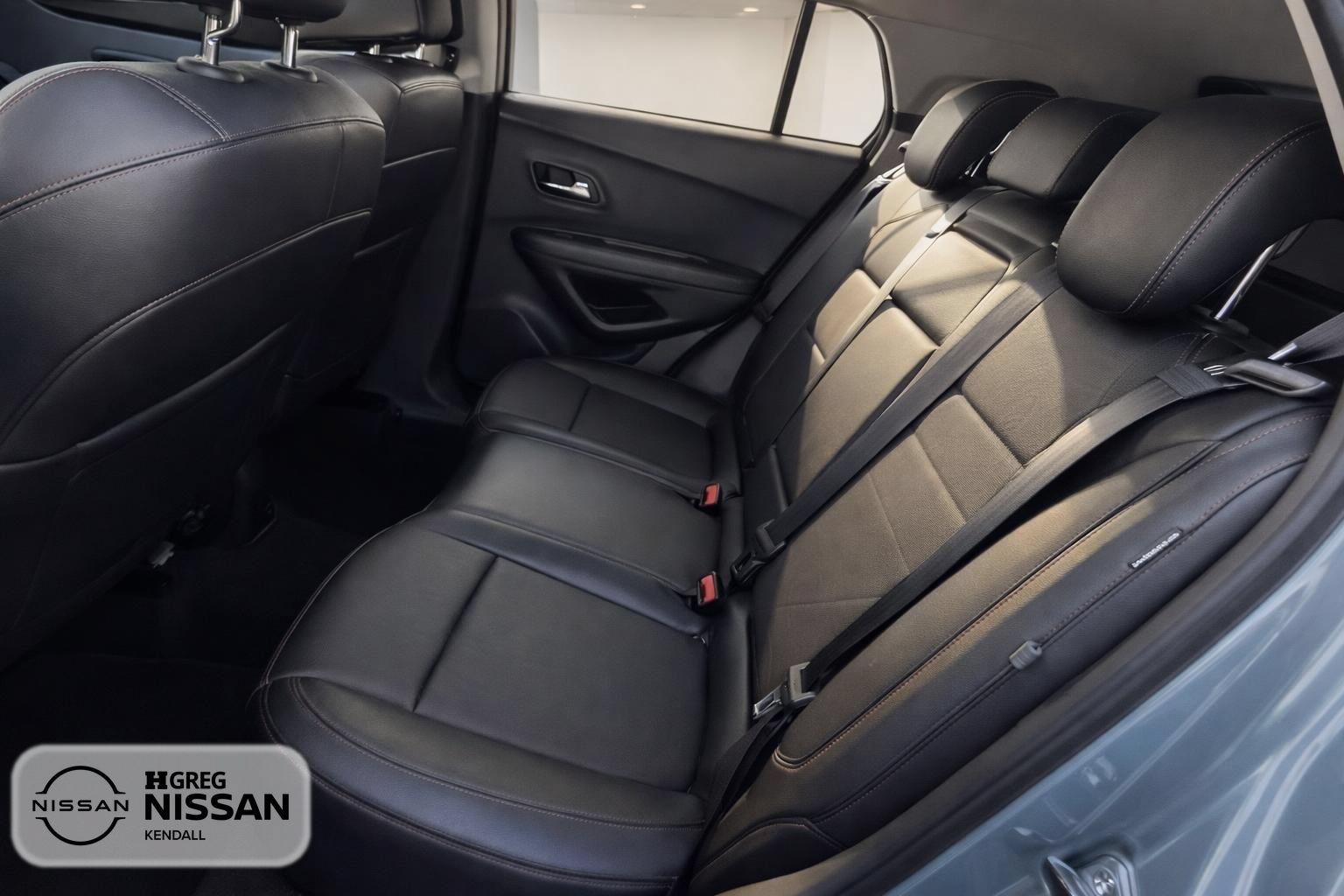 Used 2019 Chevrolet Trax LT w/ LT Convenience Package FWD image 12