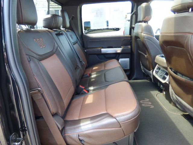 Used 2023 Ford F250 King Ranch w/ FX4 Off-Road Package AWD/4WD image 17