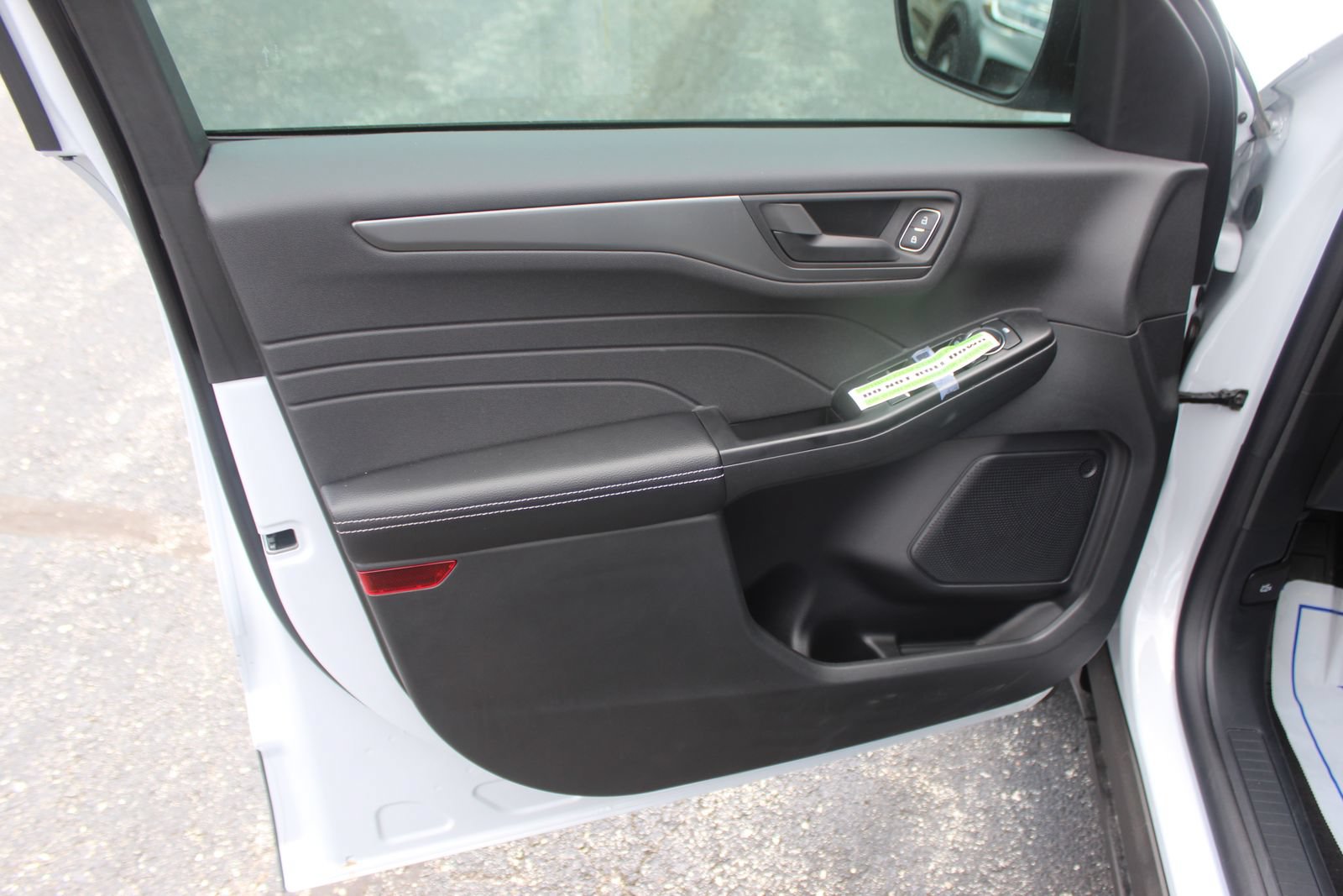 New 2026 Ford Escape Active w/ Cold Weather Package AWD/4WD image 19