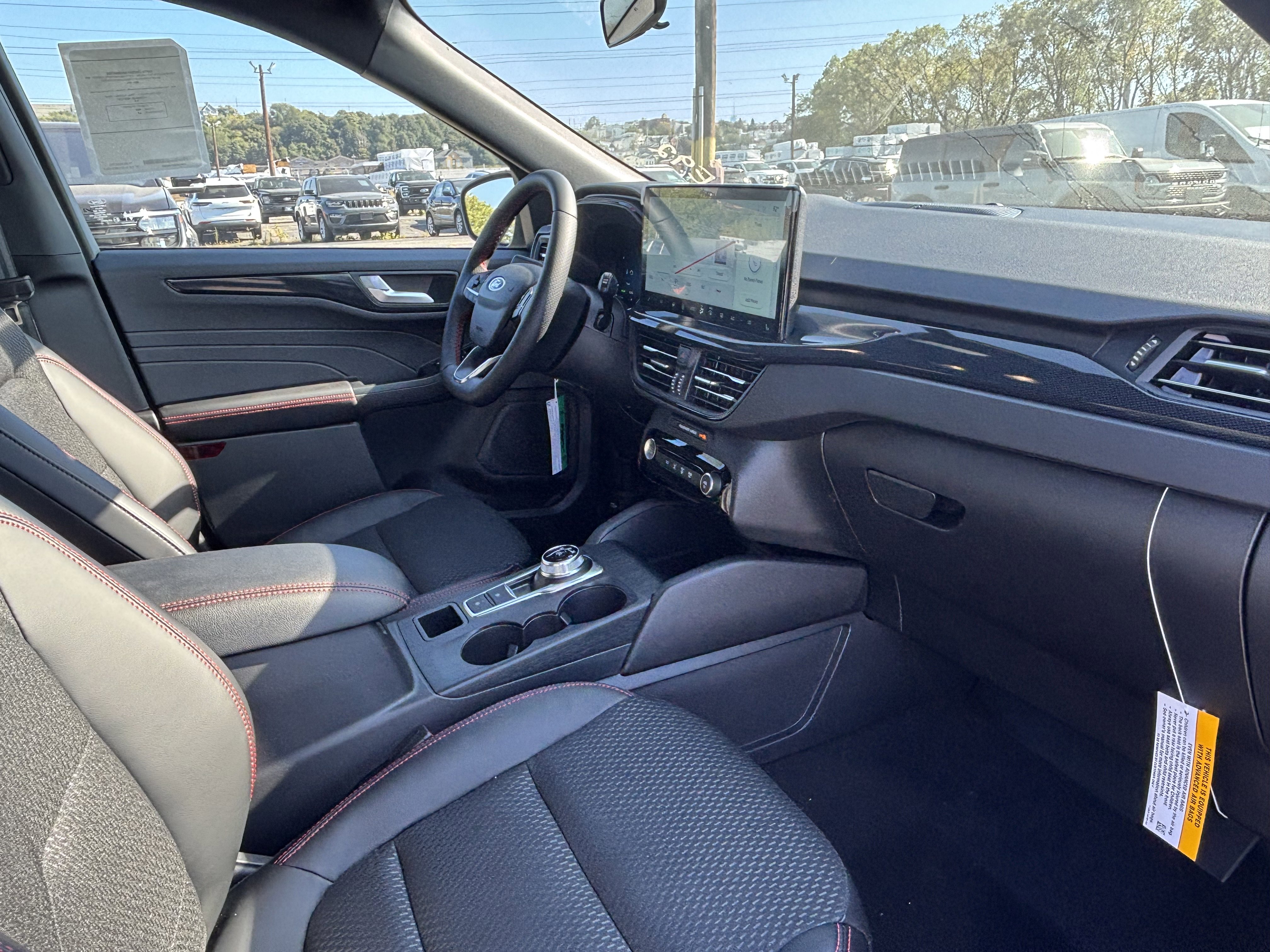 New 2026 Ford Escape ST-Line Select w/ Tech Pack #2 image 15