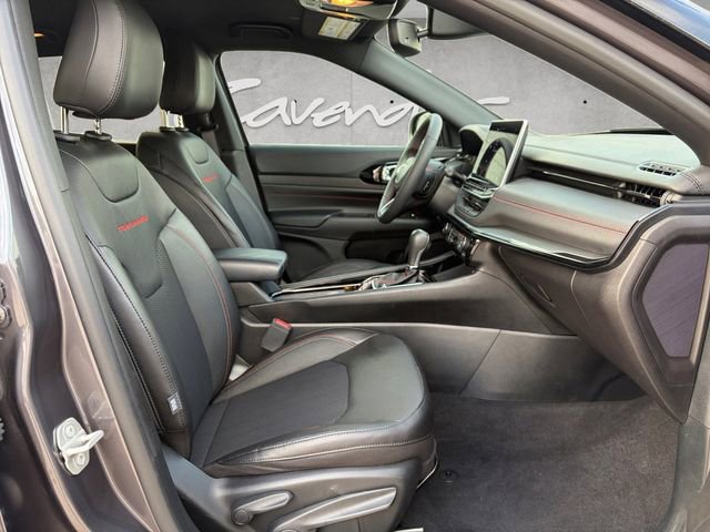 Used 2024 Jeep Compass Trailhawk image 24