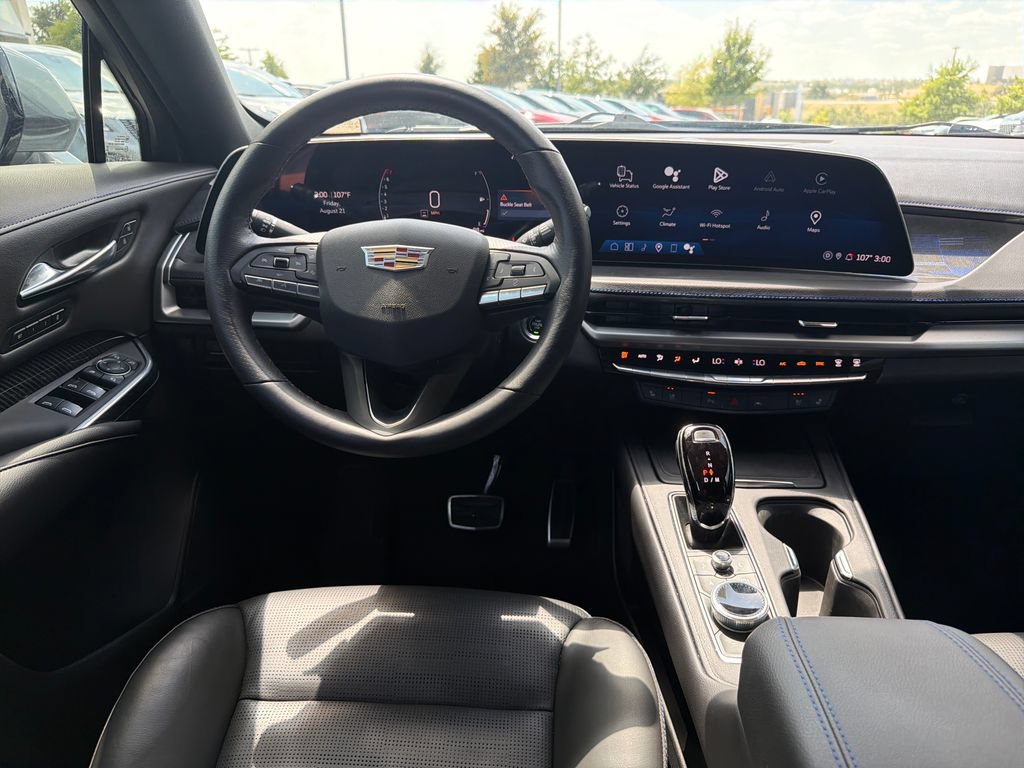 Certified 2024 Cadillac XT4 Sport AWD/4WD image 33