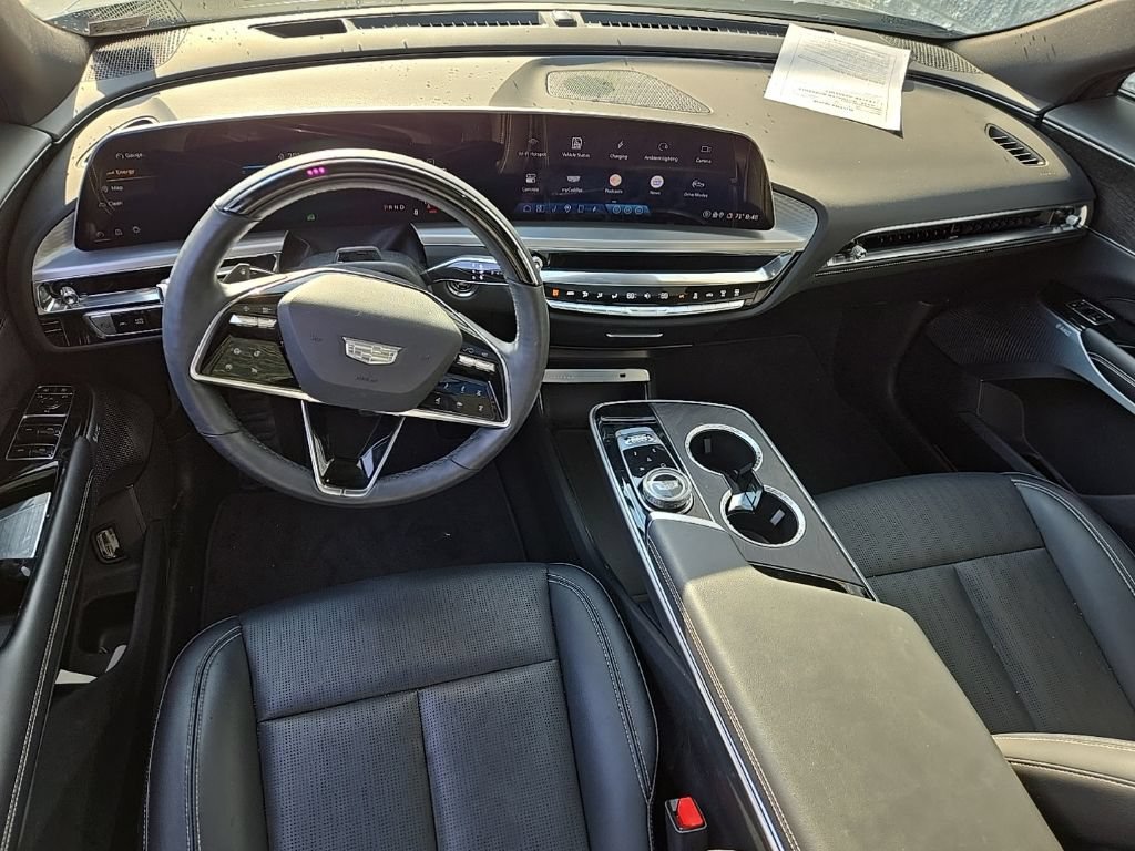Certified 2023 Cadillac Lyriq AWD image 14