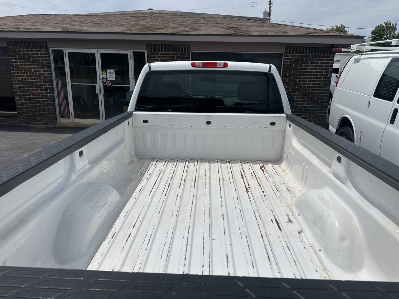 Used 2012 Chevrolet Silverado 1500 W/T RWD image 8