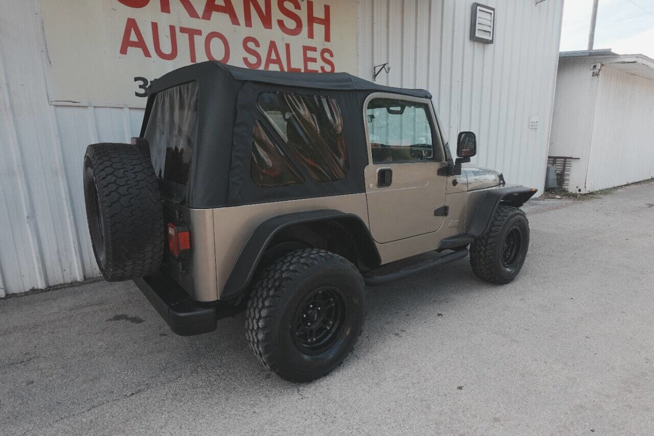 Used 2003 Jeep Wrangler X image 8