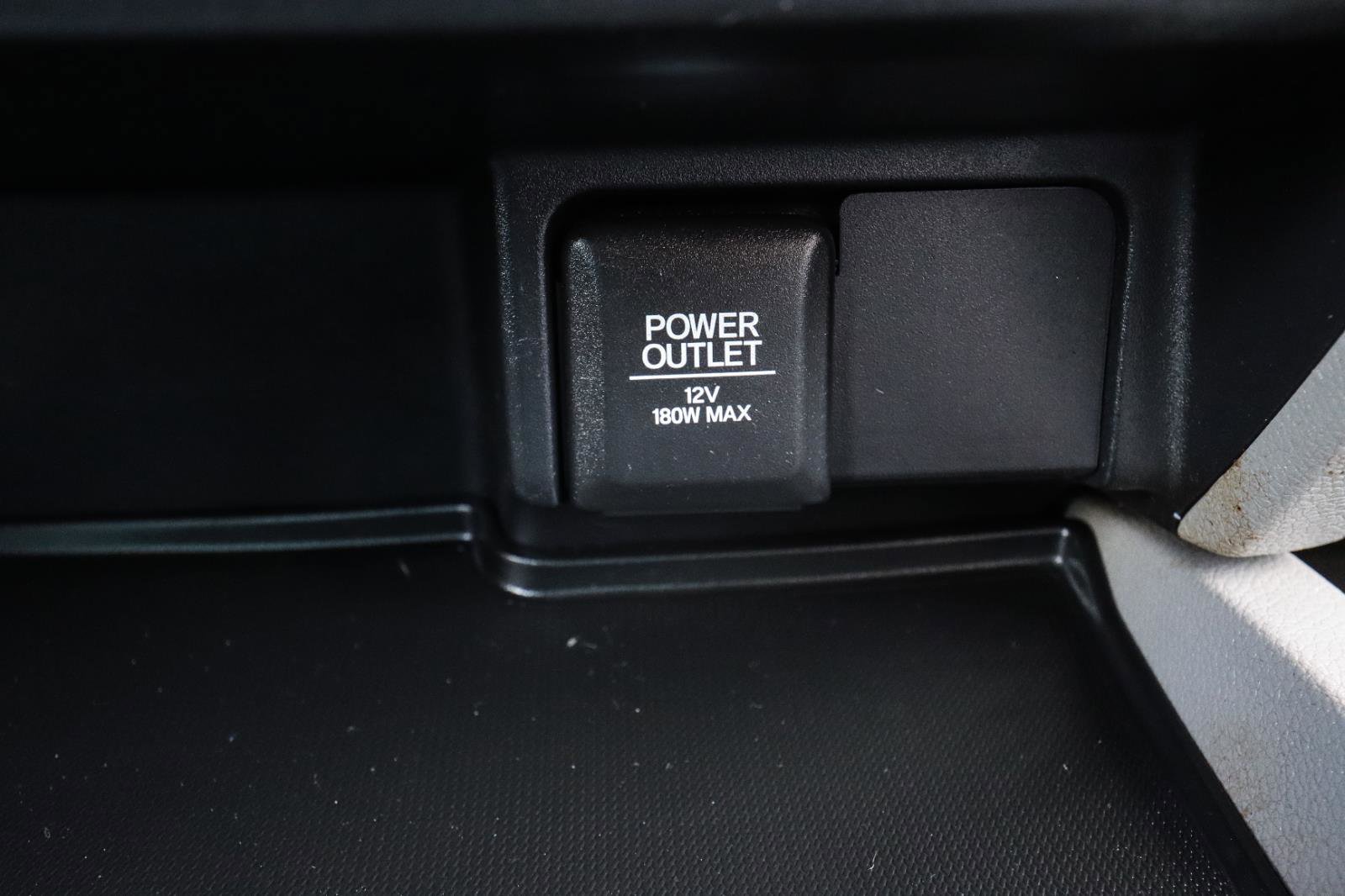 Used 2016 Honda Pilot LX image 9