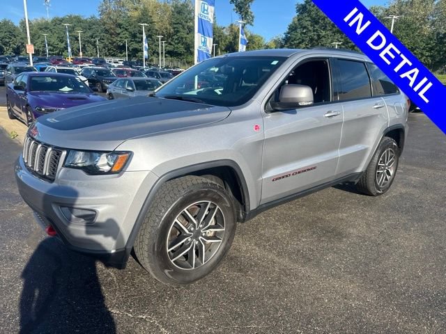 Used 2021 Jeep Grand Cherokee Trailhawk AWD/4WD image 3