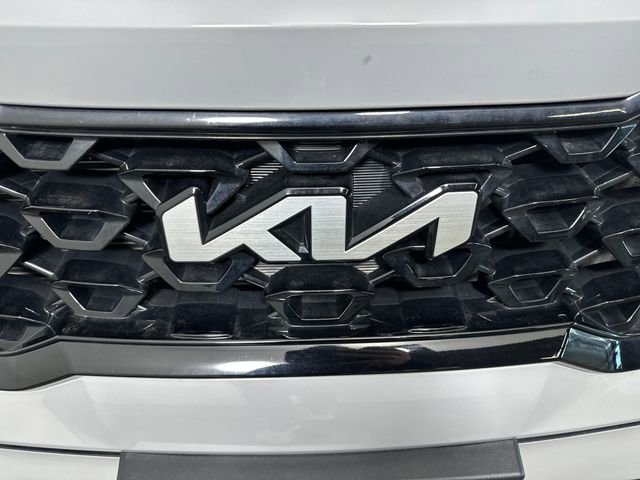 Used 2023 Kia Sorento SX image 9