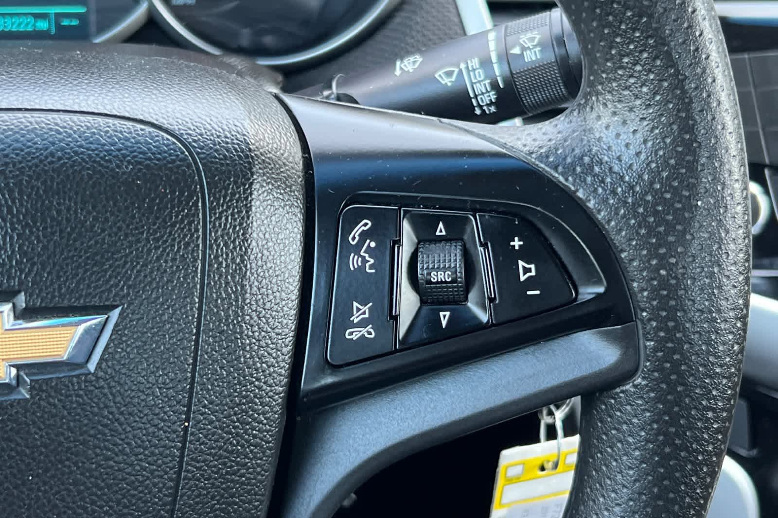 Used 2015 Chevrolet Cruze LT w/ Technology Package image 24
