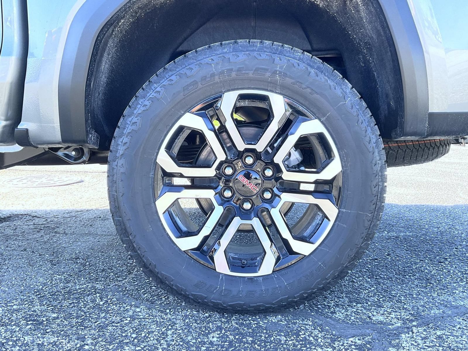 New 2026 GMC Canyon AT4 w/ Nightfall Essentials Package AWD/4WD image 22