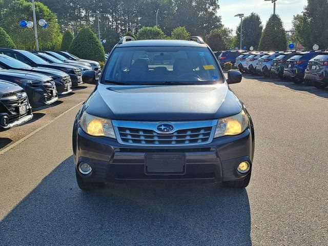 Used 2012 Subaru Forester 2.5X Limited AWD/4WD image 3