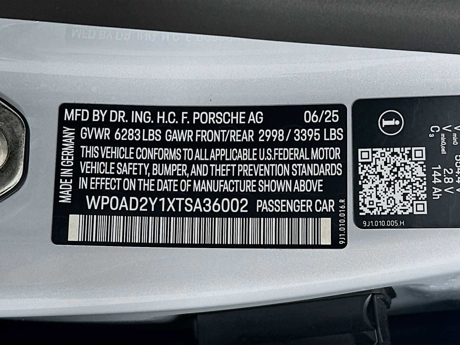 New 2026 Porsche Taycan GTS image 34