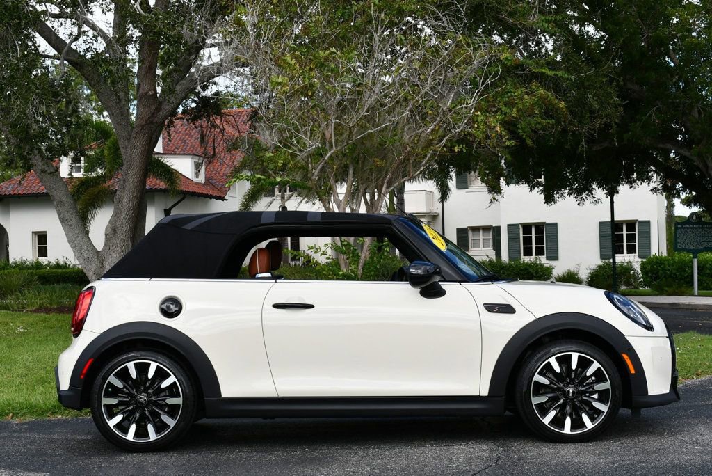 Used 2023 MINI Cooper S image 46