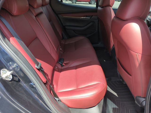 Used 2019 MAZDA MAZDA3 Hatchback w/ Premium Package image 32