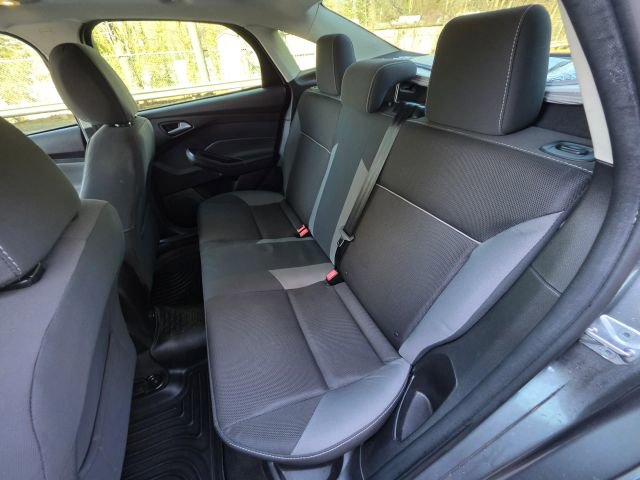 Used 2014 Ford Focus SE image 20