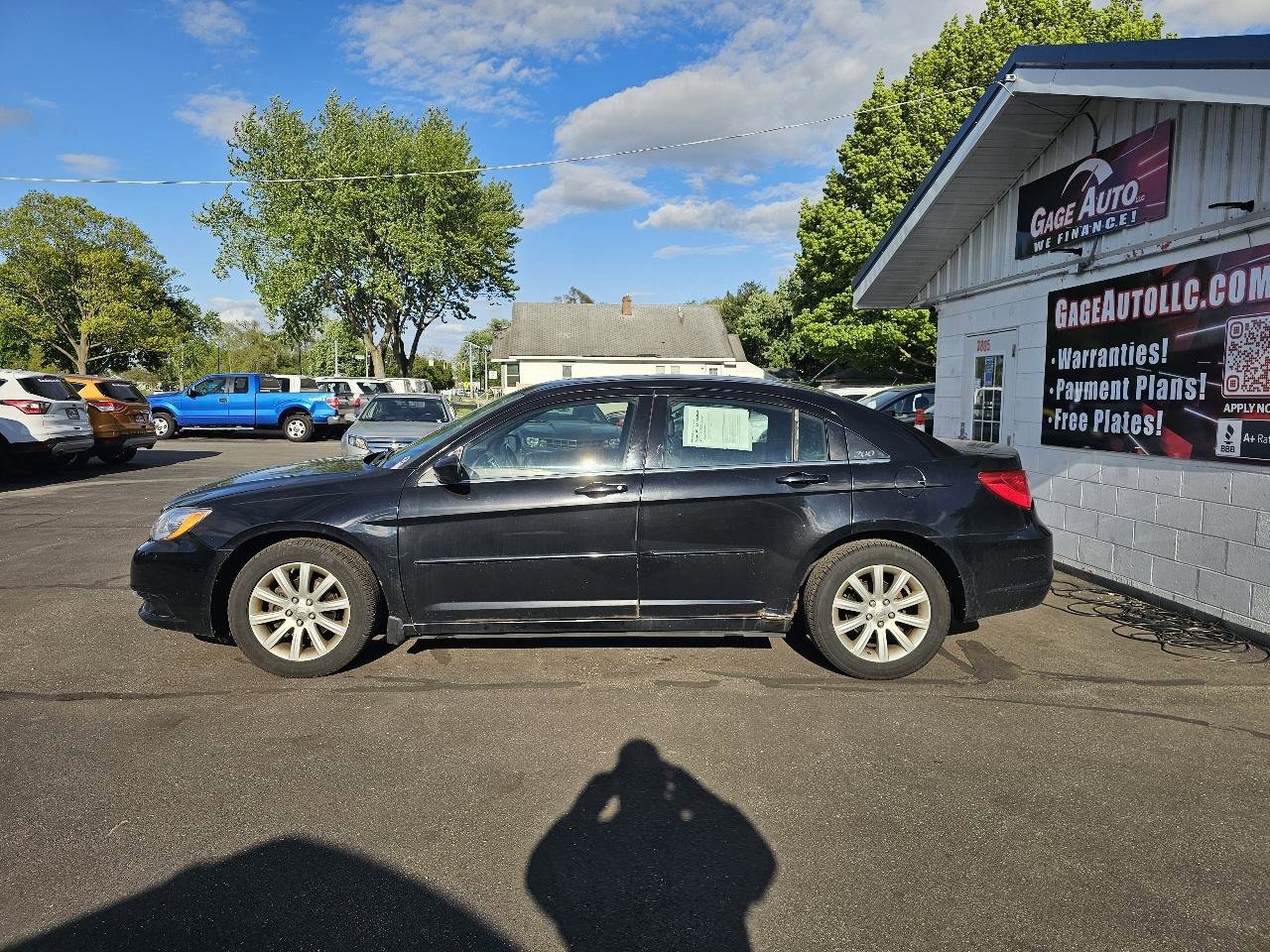 Used 2013 Chrysler 200 Touring FWD image 6
