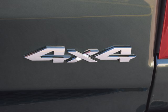 New 2027 RAM 1500 Laramie AWD/4WD image 8