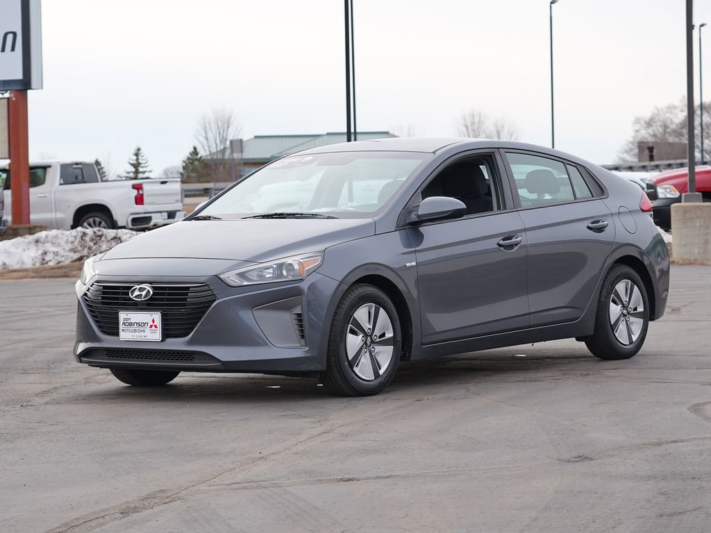 Used 2018 Hyundai Ioniq Blue FWD image 7