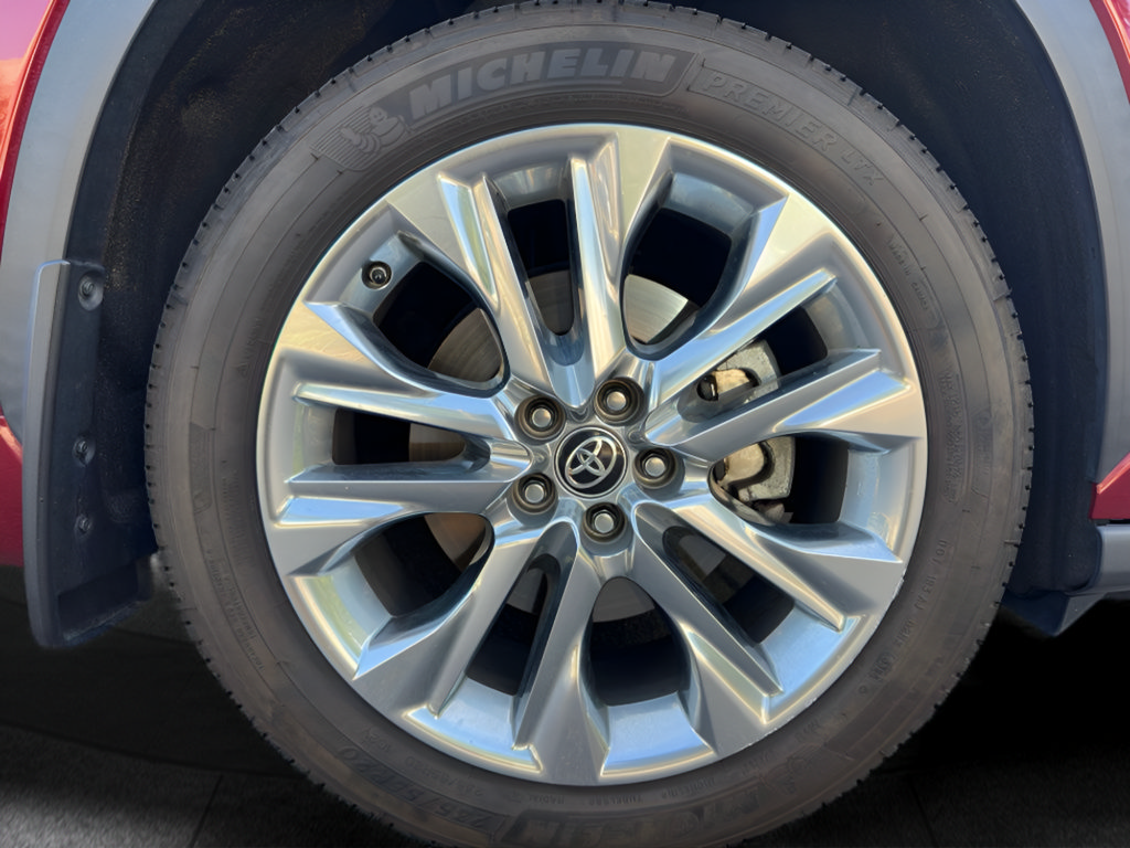 Used 2020 Toyota Highlander Limited AWD/4WD image 9