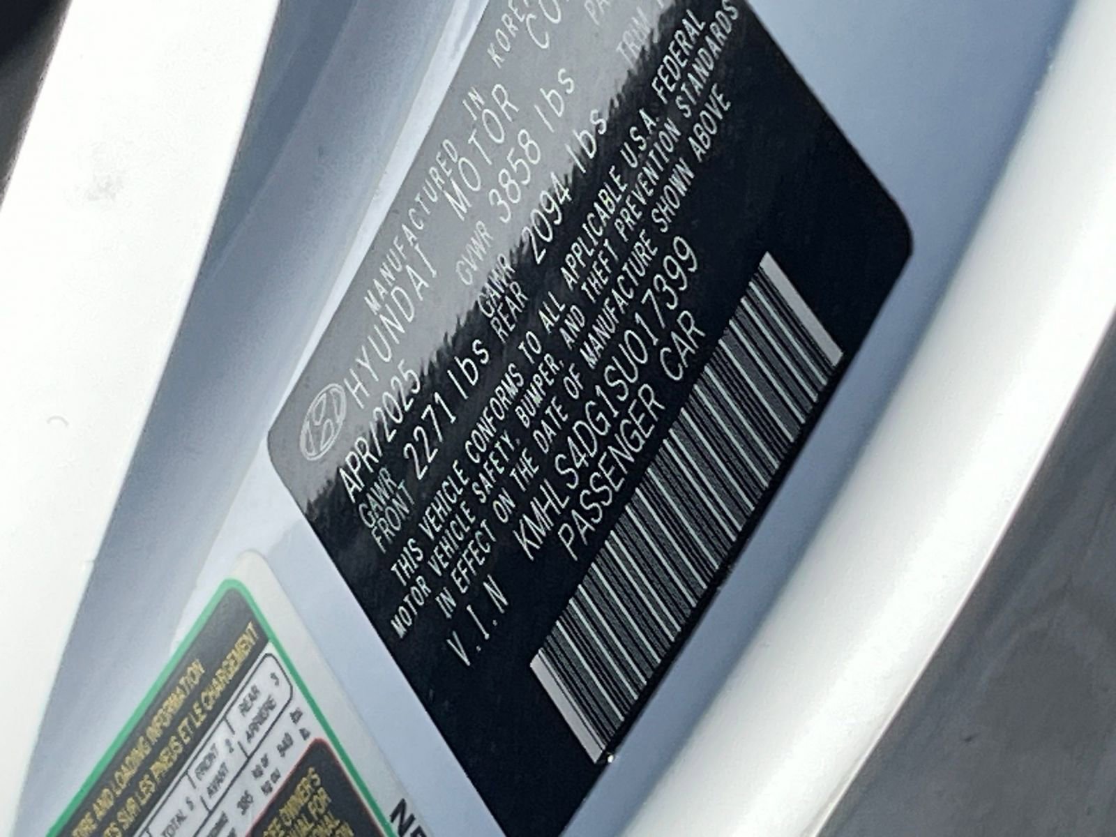 Used 2025 Hyundai Elantra SEL image 30