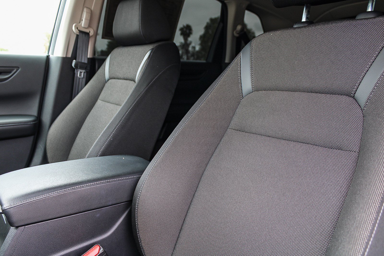 Certified 2025 Honda CR-V LX image 24