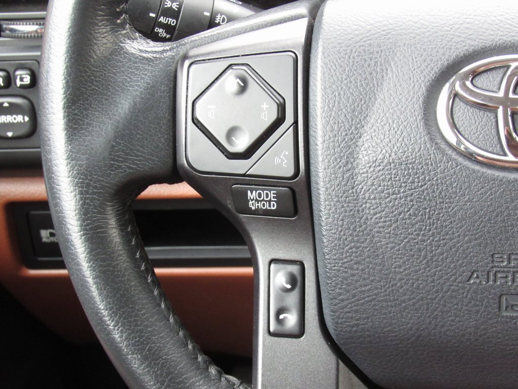 Used 2019 Toyota Sequoia Platinum image 29